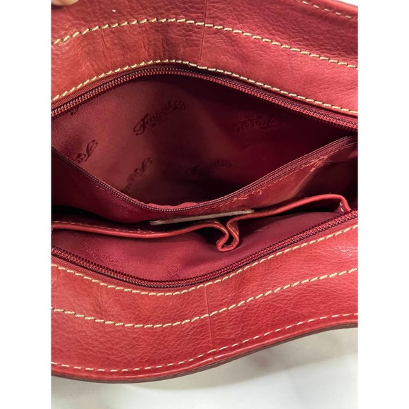Fossil Red Purse - Picture 6 of 15